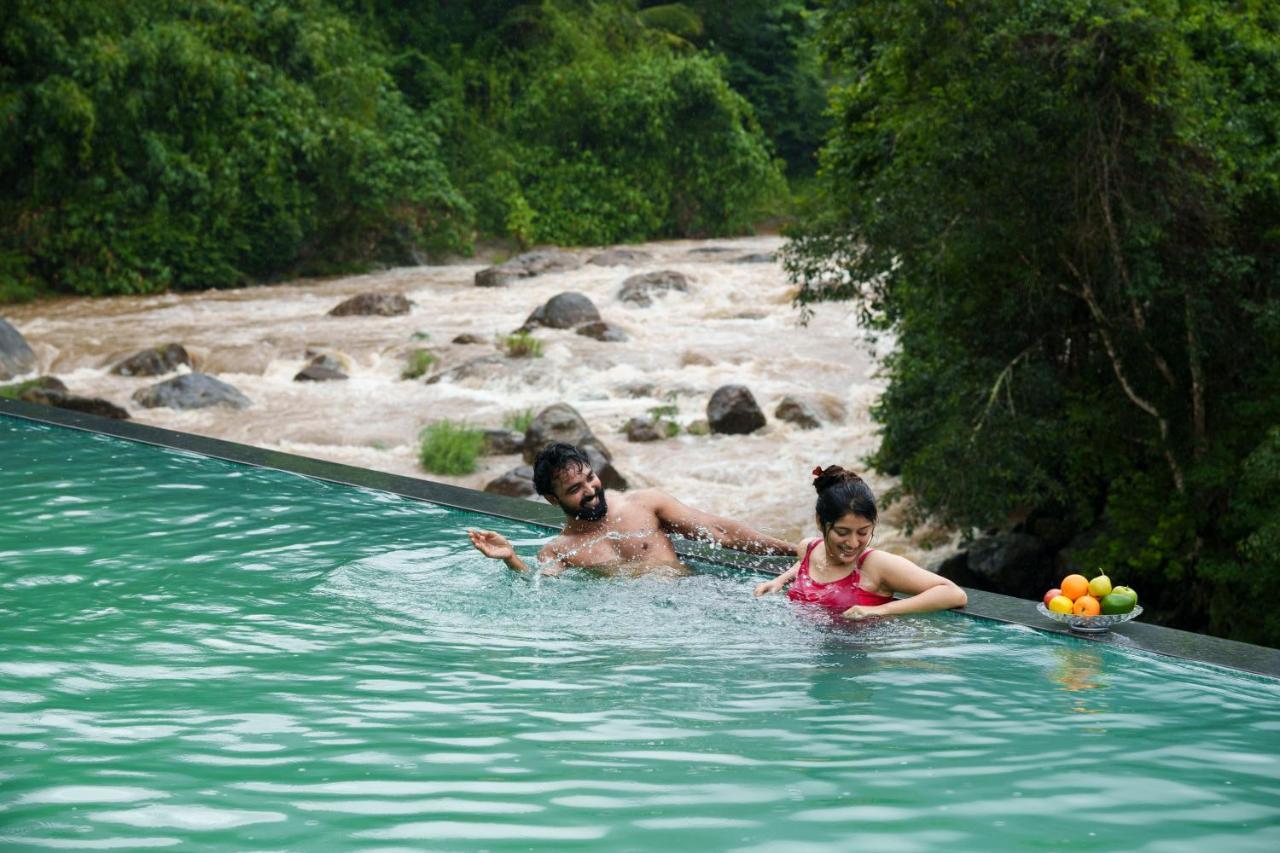 Eden Woods Resorts And Spa 蒙纳 外观 照片