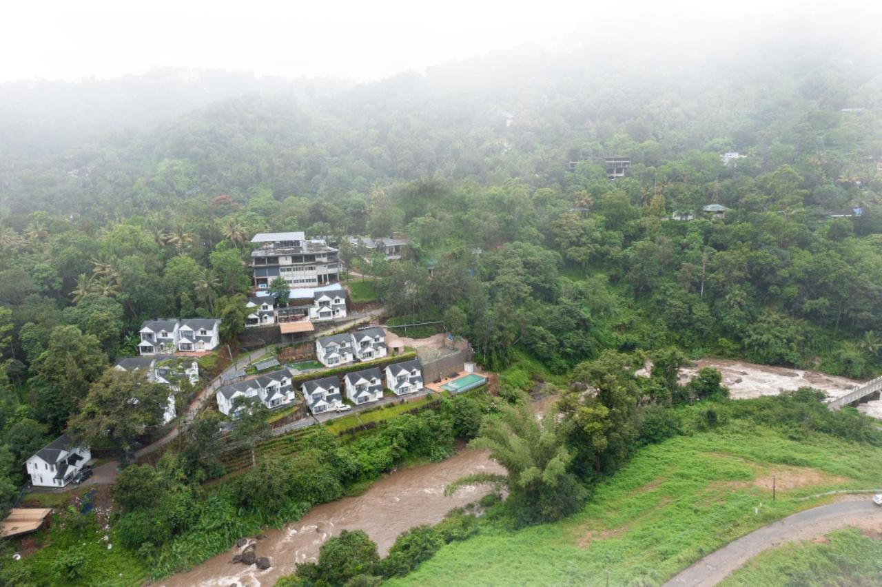 Eden Woods Resorts And Spa 蒙纳 外观 照片