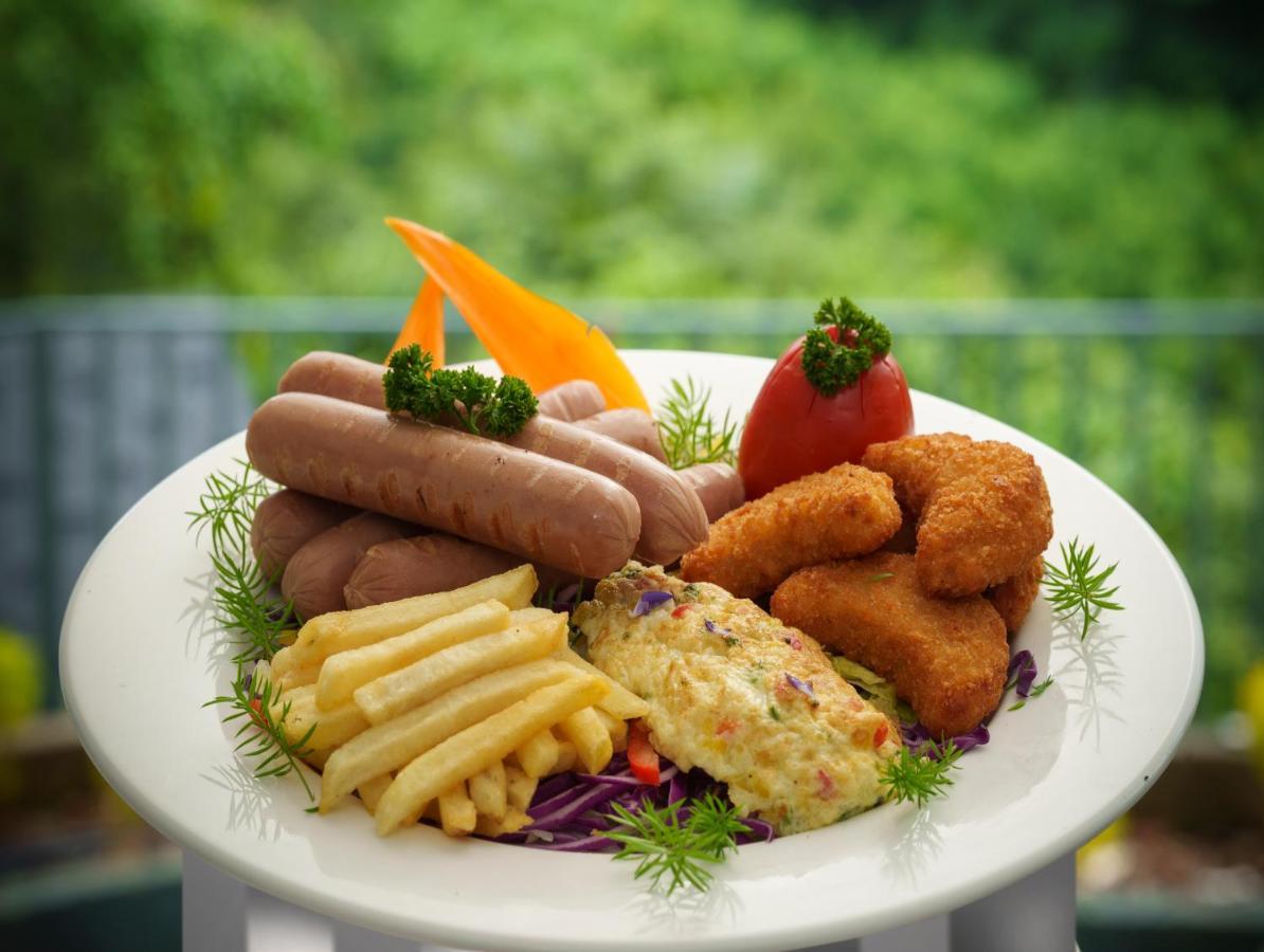 Eden Woods Resorts And Spa 蒙纳 外观 照片